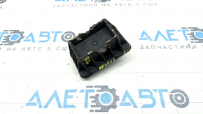 Поддомкратник BMW 5 F10 11-16 примят, сломаны защелки