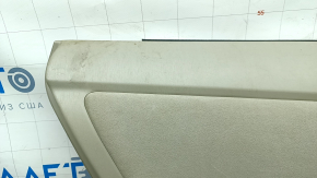 Обшивка двери карточка задняя левая Toyota Prius 30 10-15 бежевая, с бежевой вставкой ткань, с ручкой, уплотнителем и серой накладкой, царапины, под химчистку