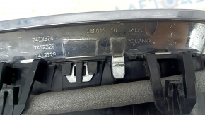 Решетка радиатора grill правая BMW 5 F10 14-16 хром, Base, трещины в креплениях, тычки, песок