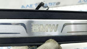 Накладка порога внешняя передняя левая BMW 5 F10 11-16 черная с хром, подсветка, повреждение водой, царапины