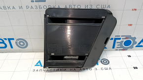Заглушка правой решетки переднего бампера Audi Q7 16-19