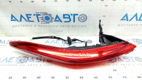 Фонарь внешний крыло левый Toyota Venza 21-24