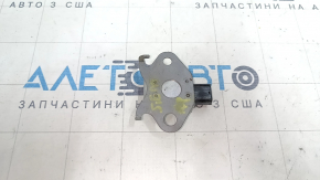 Датчик подушки безопасности задний правый Toyota Sienna 04-10
