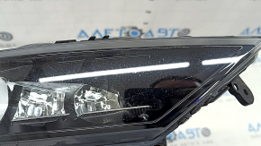 Противотуманная фара птф правая Volvo XC60 18-26 code: XE0E, песок, паутинка