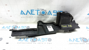 Дефлектор радиатора правый Toyota Camry v70 18-20 hybrid LE\XLE