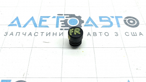 Отбойник капота правый Volvo XC60 18-26