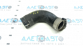 Патрубок интеркулера левый первый Volvo XC60 18-22 T5, T6, T8