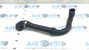Патрубок охлаждения верхний Volvo XC60 18-26 T5, T6, T8