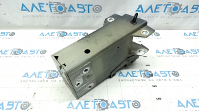 Клык лонжерона передний правый Volvo XC60 18-26 T5, T6, B5, B6