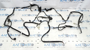 Проводка крышки багажника Toyota Camry v70 18