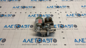 Тормозной усилитель brake booster Toyota Prius V 12-17