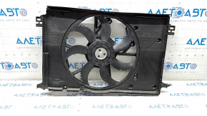 Ansamblu carcasa radiatorului difuzor Toyota Venza 21-24 suport rupt