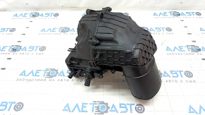 Воздуховод на компрессор Volvo XC60 18-21 T6 в сборе 2 части