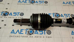 Привод полуось передняя правая Toyota Camry v70 18-24 2.5 FWD с кронштейном, порван пыльник внешней гранаты