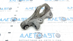 Кронштейн полуоси передний правый Volvo XC60 18-21 T5, T6
