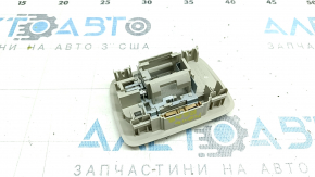 Плафон освещения задний Mitsubishi Outlander 14-19 бежевый
