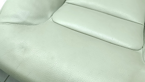 Обшивка водительского сидения Volvo XC60 18-22 кожа серая, 3 части, подогрев, примято, под чистку, вмятины на спинке
