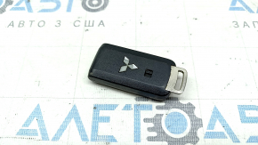 Ключ smart key Mitsubishi Outlander 14-21 3 кнопки, потерт, дефект эмблемы