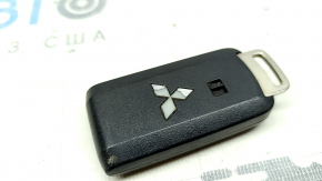 Ключ smart key Mitsubishi Outlander 14-21 3 кнопки, потерт, дефект эмблемы