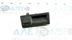 Buton de eliberare portbagaj Audi Q7 16-19 cu camera, carcasa sparta