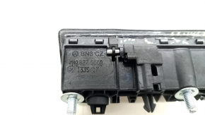 Кнопка открывания двери багажника Audi Q7 16-19 с камерой, сломан корпус