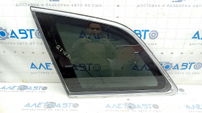 Форточка глухое стекло задняя левая Audi Q7 16-26 тонировка, с молдингом хром, надорван уплотнитель