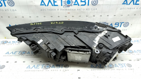 Фара передняя правая в сборе Audi Q7 16-19 LED, сломано крепление
