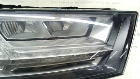 Фара передняя правая в сборе Audi Q7 16-19 LED, сломано крепление