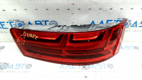 Фонарь правый Audi Q7 16-19 царапины