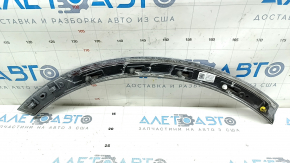 Накладка арки крыла задняя левая Audi Q7 16-19 на кузове под R18-R20
