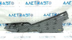 Накладка центральной консоли боковая правая Audi Q7 16-26 серая, царапины