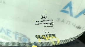 Лобовое стекло Honda Accord 18-22 под камеру, датчик дождя и проекцию, царапины, песок