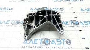 Кронштейн генератора Volvo XC40 19-22