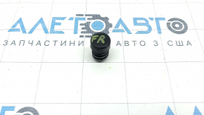 Отбойник капота правый Volvo XC40 19-26
