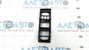Накладка управления стеклоподъемником передним левым Volvo XC40 19-26 черная