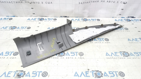 Накладка задней стойки правая Chevrolet Volt 16- серая, царапины