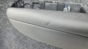 Обшивка двери карточка передняя правая Volvo XC40 19-26 черная, подлокотник кожа черная, с накладкой черно-серая, Harman Kardon, с рукой, подсветка, вмятины, царапины, под чистку