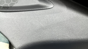 Накладка задней стойки верхняя левая Volvo XC40 19-26 черная под динамик, царапины