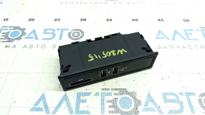 USB HUB, SD Mercedes C-class W205 15-18