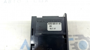 USB HUB, SD Mercedes C-class W205 15-18