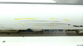 Порог правый Mercedes C-class W205 300/350e/350h/400 15-21 с хром молдингом, белый, царапины