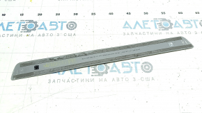 Garnitură prag față dreapta exterioară Mercedes Clasa C W205 15-21 crom fără lumină de fundal