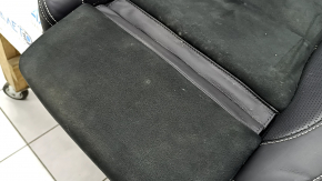 Garnitură scaun pasager Volvo XC40 19-25 3 părți, combinată piele cu Alcantara, neagră cu cusături albe, încălzită, pentru curățare, lovituri