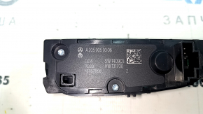 Блок кнопок центральной консоли правый Mercedes C-class W205 15-21 тип 2