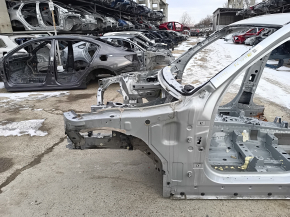 Четверть передняя левая BMW X3 G01 18-24 на кузове, серебро