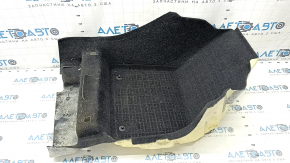 Pardoseala fata dreapta Volvo XC40 19-25 negru, pentru curatare