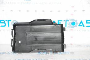Крышка АКБ VW Tiguan 09-18