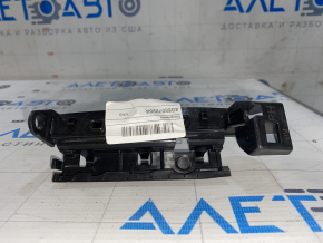 Крепление заднего бампера правое внутреннее Audi A6 C7 16-18 рест