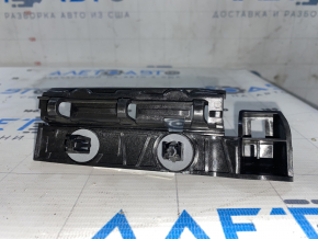 Крепление заднего бампера правое внутреннее Audi A6 C7 16-18 рест