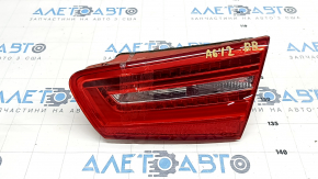 Lampa interioară pentru capacul portbagajului dreapta Audi A6 C7 12-15 pre-restilizare